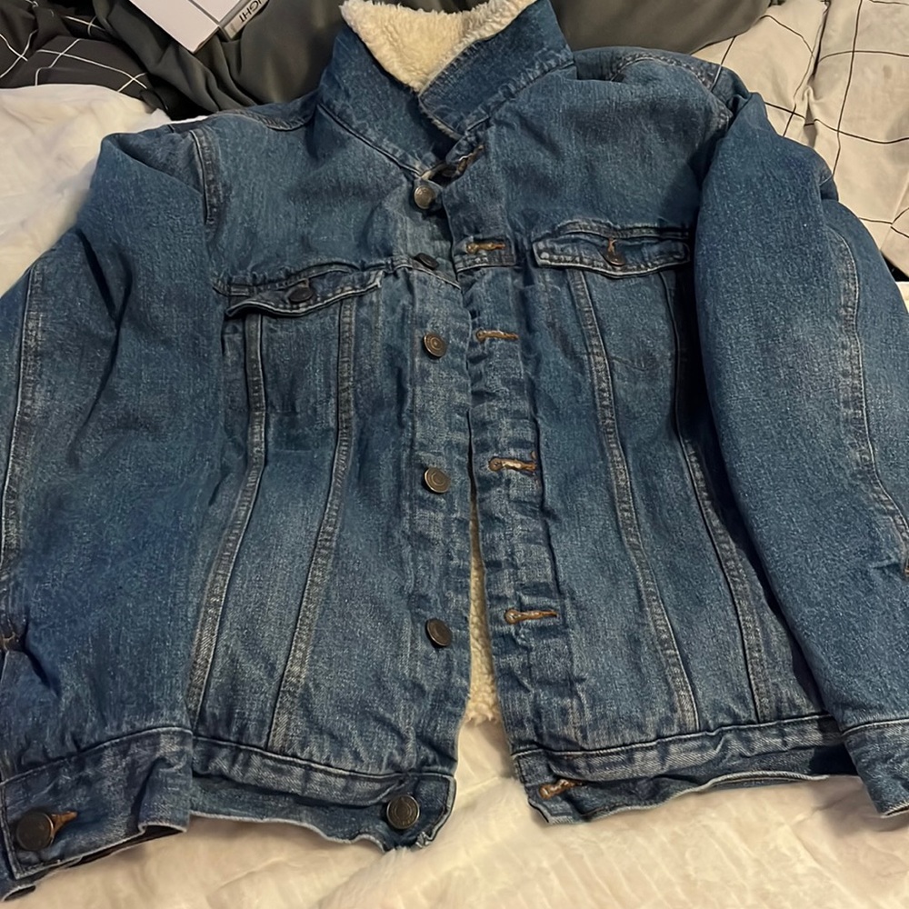 Barely worn
